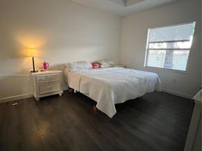 2442 NE 3rd Ct, Homestead FL 33033