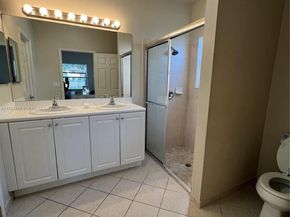 2442 NE 3rd Ct, Homestead FL 33033