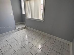 12035 SW 14th St 105, Miami FL 33184