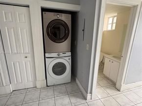 12035 SW 14th St 105, Miami FL 33184