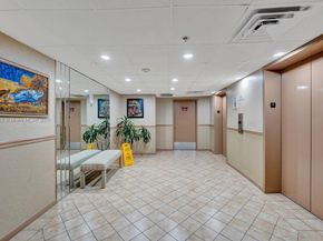 4001 Hillcrest Dr 403, Hollywood FL 33021
