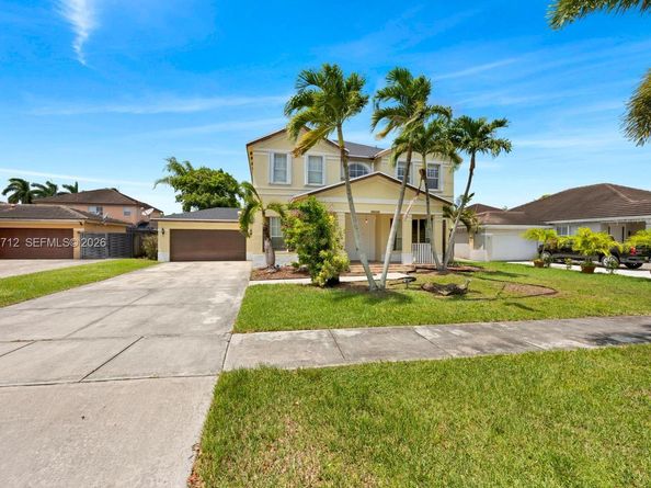 12745 SW 204th Ln, Miami FL 33177