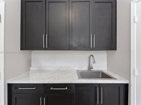 1521 NW 178th Ter, Pembroke Pines FL 33029