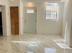 1079 NW 112th Ter, Miami FL 33168