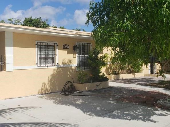 1079 NW 112th Ter, Miami FL 33168