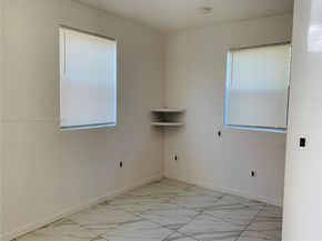 1079 NW 112th Ter, Miami FL 33168