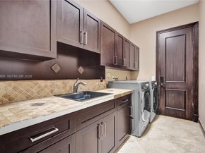 3175 Hunter Road, Weston FL 33331