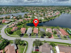 2002 NW 184th Way, Pembroke Pines FL 33029