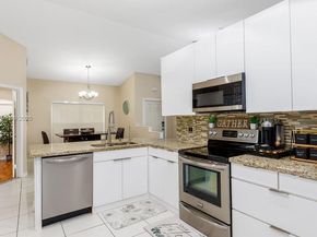 2002 NW 184th Way, Pembroke Pines FL 33029