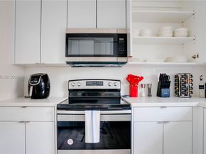 5157 NE 6th Ave, Oakland Park FL 33334