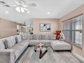 8970 Johnson St, Pembroke Pines FL 33024