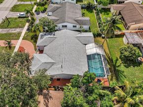 8970 Johnson St, Pembroke Pines FL 33024