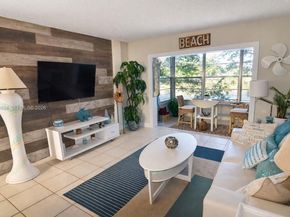3530 NW 52nd Ave 509, Lauderdale Lakes FL 33319
