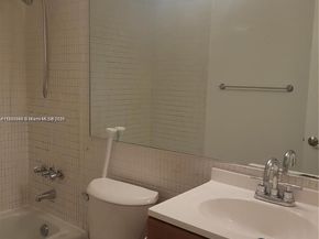 253 S Cypress Rd 237, Pompano Beach FL 33060