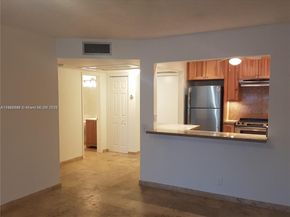 253 S Cypress Rd 237, Pompano Beach FL 33060