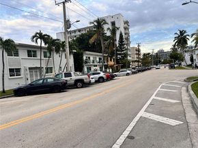 7207 Bay Dr 24, Miami Beach FL 33141