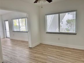 7207 Bay Dr 24, Miami Beach FL 33141