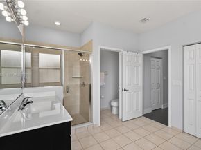 3542 W 93rd Pl, Hialeah FL 33018