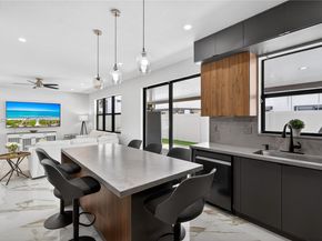 3542 W 93rd Pl, Hialeah FL 33018