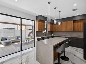 3542 W 93rd Pl, Hialeah FL 33018