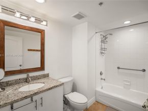 Undisclosed Address #A11956811, Fort Lauderdale FL 33301