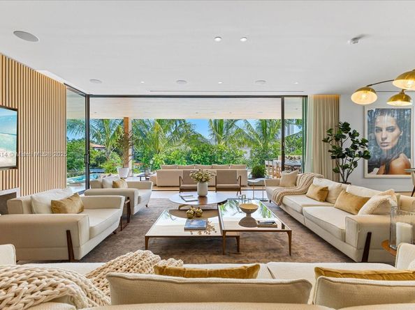 1510 W 23rd St, Miami Beach FL 33140