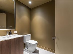 500 Alton Rd 802, Miami Beach FL 33139