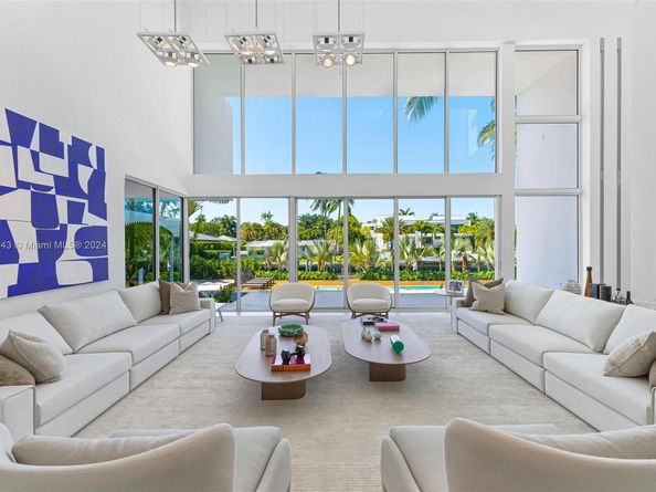 161 Cape Florida Dr, Key Biscayne FL 33149