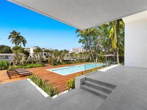 161 Cape Florida Dr, Key Biscayne FL 33149