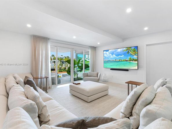 161 Cape Florida Dr, Key Biscayne FL 33149