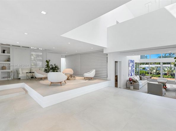 161 Cape Florida Dr, Key Biscayne FL 33149