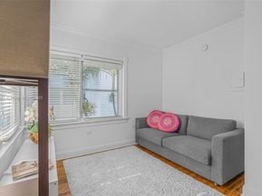 1555 Pennsylvania Ave 209, Miami Beach FL 33139