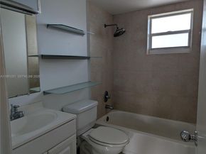 3948 NE 169th St 203, North Miami Beach FL 33160