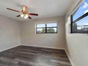 4136 NW 13th Ave, Oakland Park FL 33309