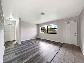 4136 NW 13th Ave, Oakland Park FL 33309