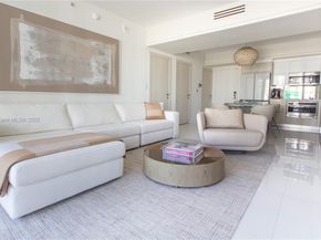 92 SW 3rd St 1711, Miami FL 33130