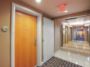 244 Biscayne Blvd 2306, Miami FL 33132