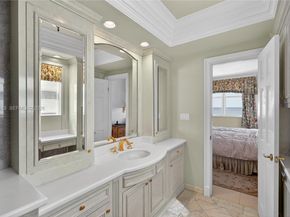 5757 Collins Ave 1902, Miami Beach FL 33140