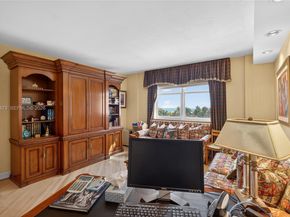 5757 Collins Ave 1902, Miami Beach FL 33140