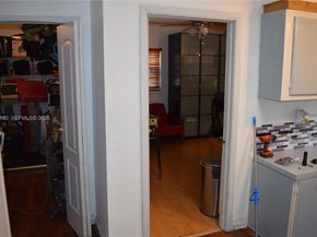 5317 Van Buren St, Hollywood FL 33021