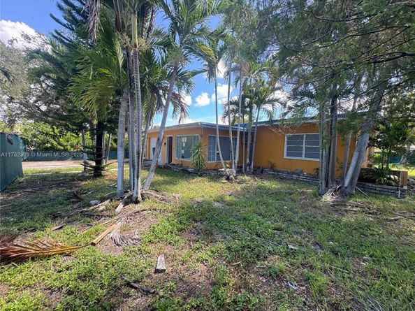 325 Ludlam Dr, Miami Springs FL 33166