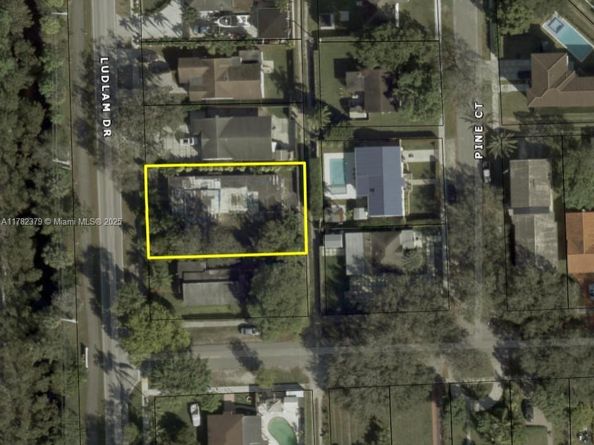 325 Ludlam Dr, Miami Springs FL 33166