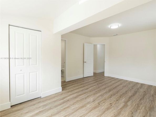 3051 NW 70th Ter, Miami FL 33147