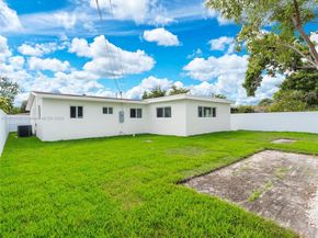 3051 NW 70th Ter, Miami FL 33147