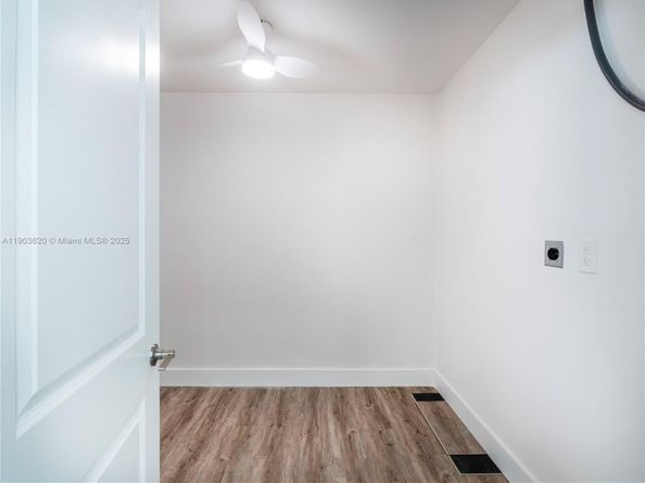 3051 NW 70th Ter, Miami FL 33147