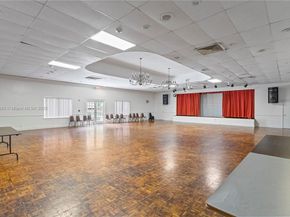 3800 S Ocean Dr 414, Hollywood FL 33019