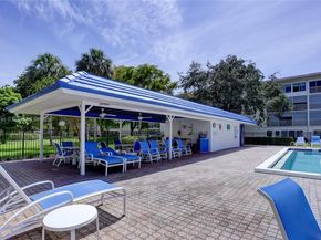 2301 Lucaya Ln N2, Coconut Creek FL 33066