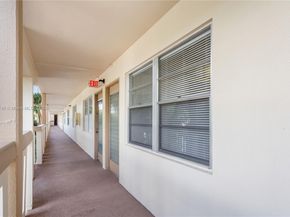 2301 Lucaya Ln N2, Coconut Creek FL 33066