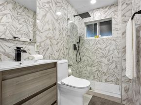 1240 Jefferson St, Hollywood FL 33019