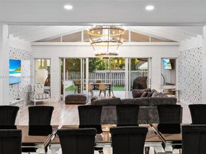 1240 Jefferson St, Hollywood FL 33019